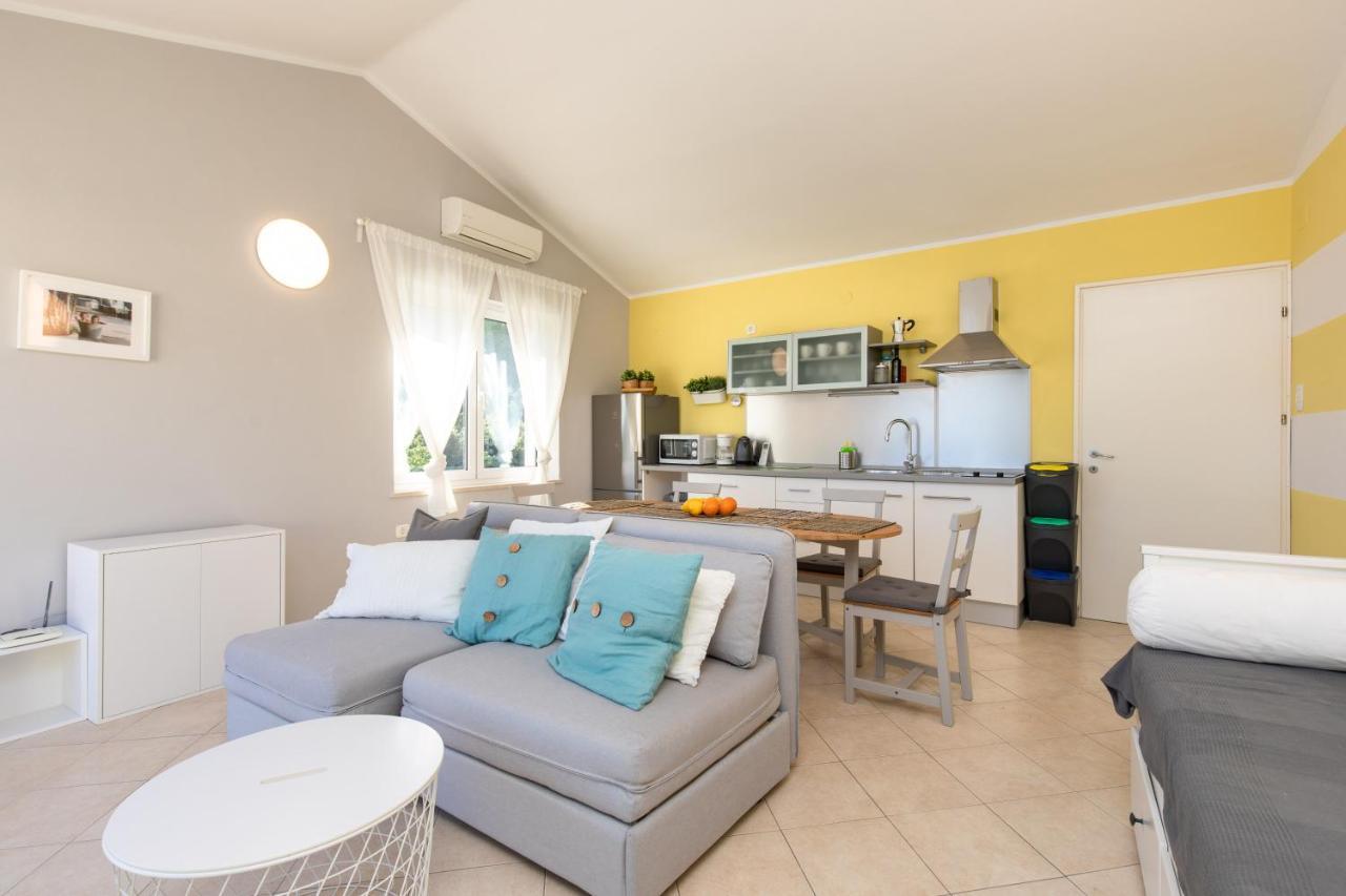 Apartment Portapisana Just 50M From The Beach كرك المظهر الخارجي الصورة