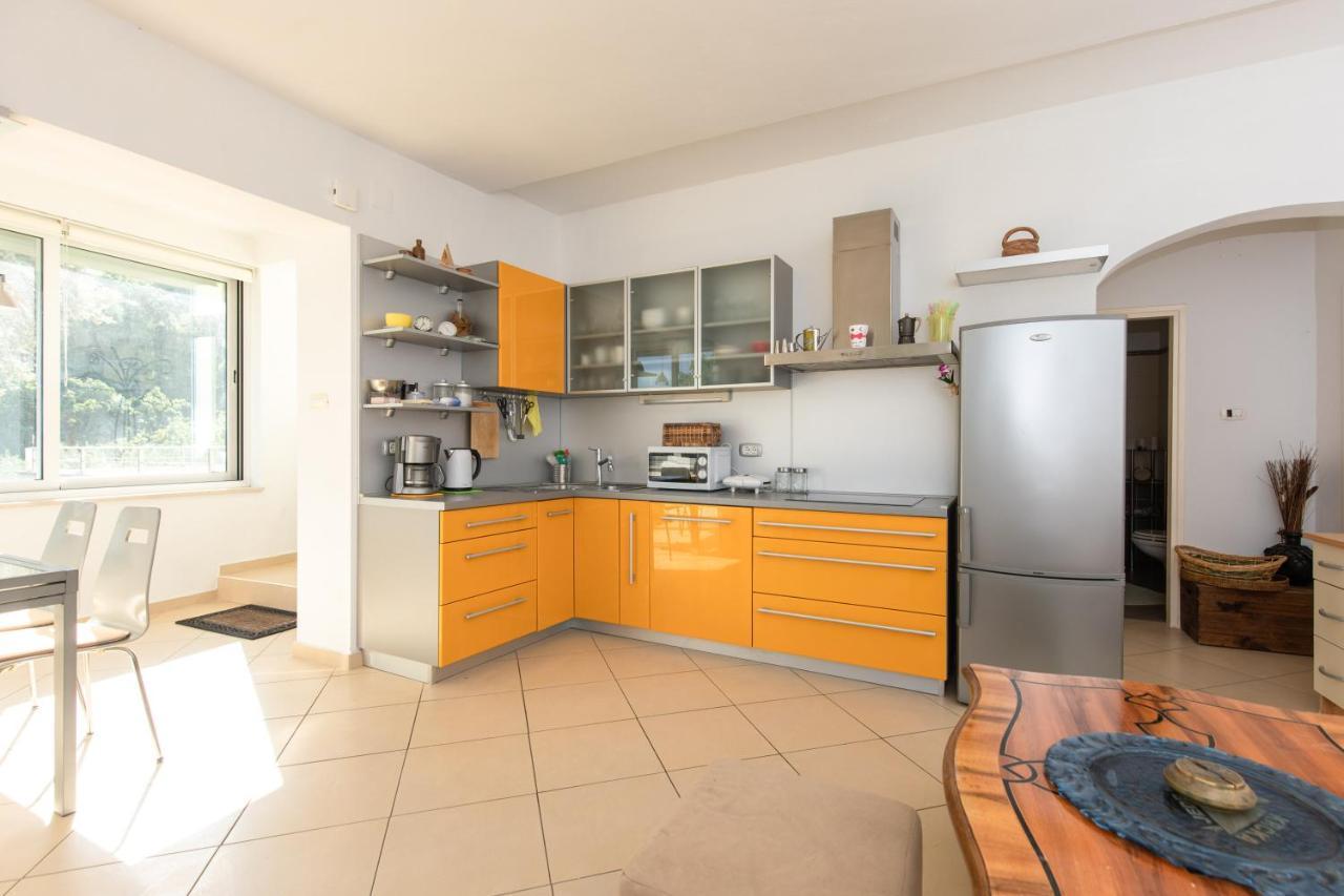 Apartment Portapisana Just 50M From The Beach كرك المظهر الخارجي الصورة