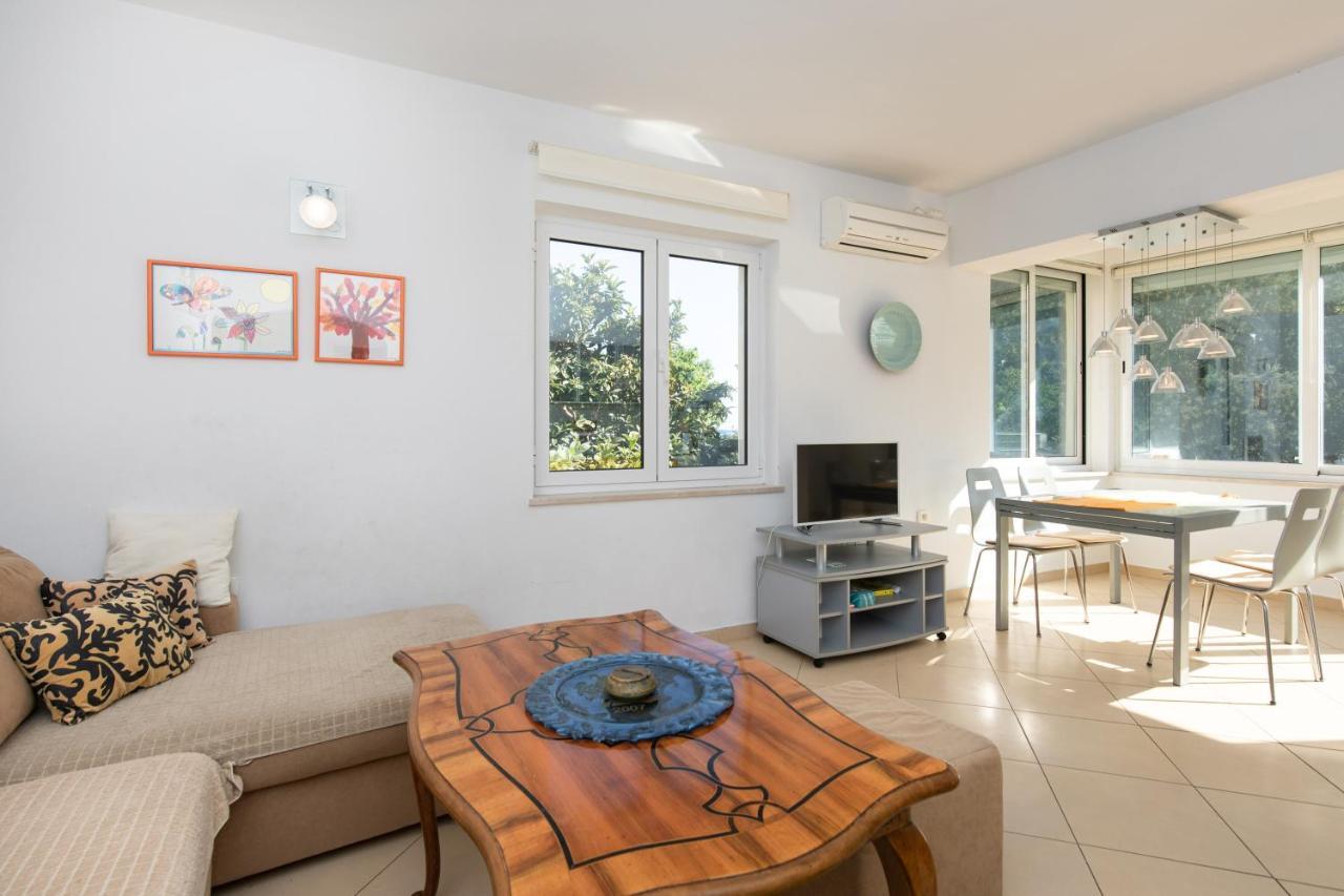 Apartment Portapisana Just 50M From The Beach كرك المظهر الخارجي الصورة